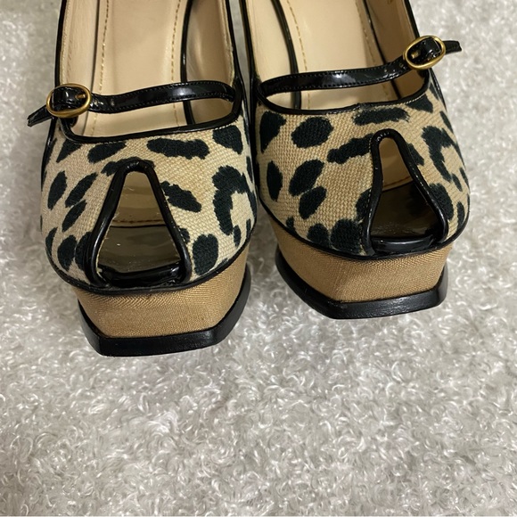 Yves Saint Laurent Authentic leopard pumps heels - Picture 9 of 15